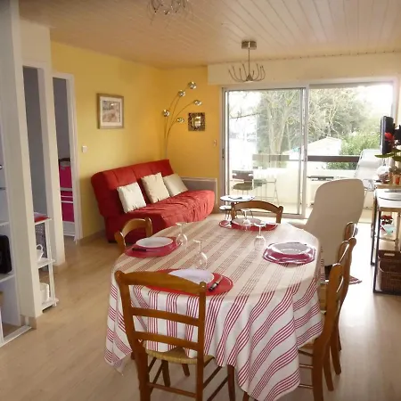 Confortable Proche Avec Balcon - Saint-jean-de-monts, 2 Chambres, Parking Inclus - Fr-1-224c-245